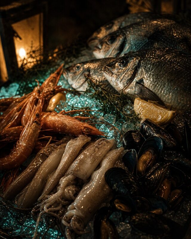 Frischer Fisch und Meeresfrüchte der Taverna Pelagos
